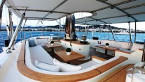 SILENCIO -  Flybridge Al fresco Dining
